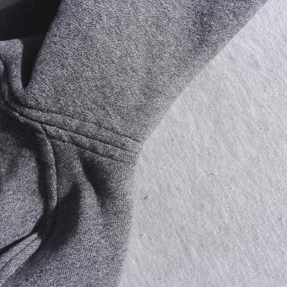 lululemon grey hoodie - Picture 6 of 6